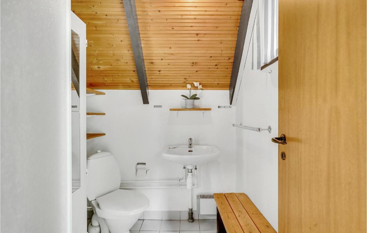 Amazing Home In Logstrup With Kitchen ภายนอก รูปภาพ